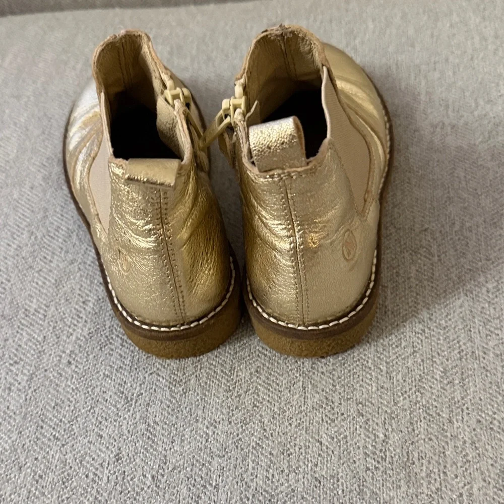 Naturino Gold Toddler Boots Size 25